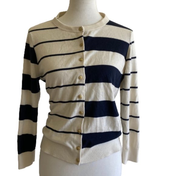 Banana Republic White and Black Thick Striped Button Up Shirt for Ladies - Picture 1 of 6